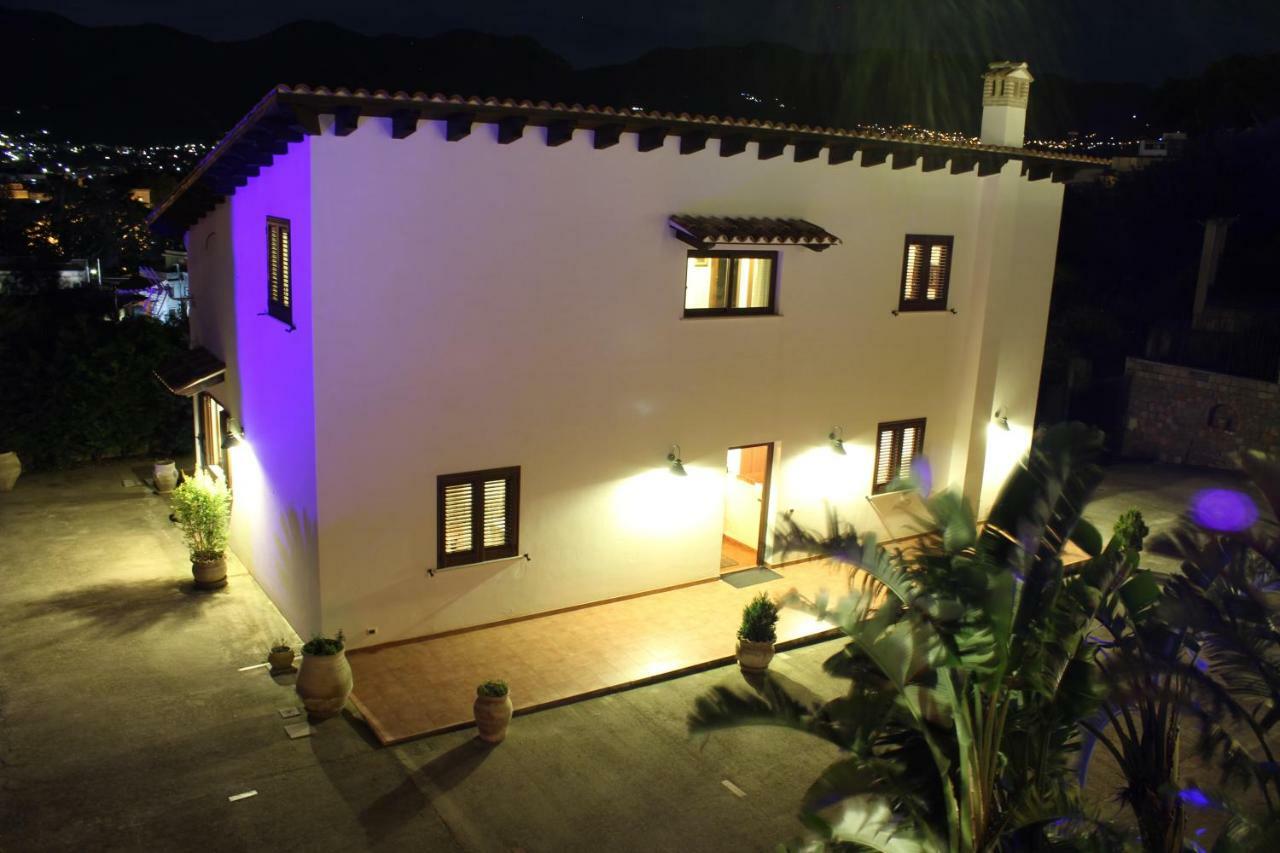 Villa Privata - Private Villa Palermo Exterior photo